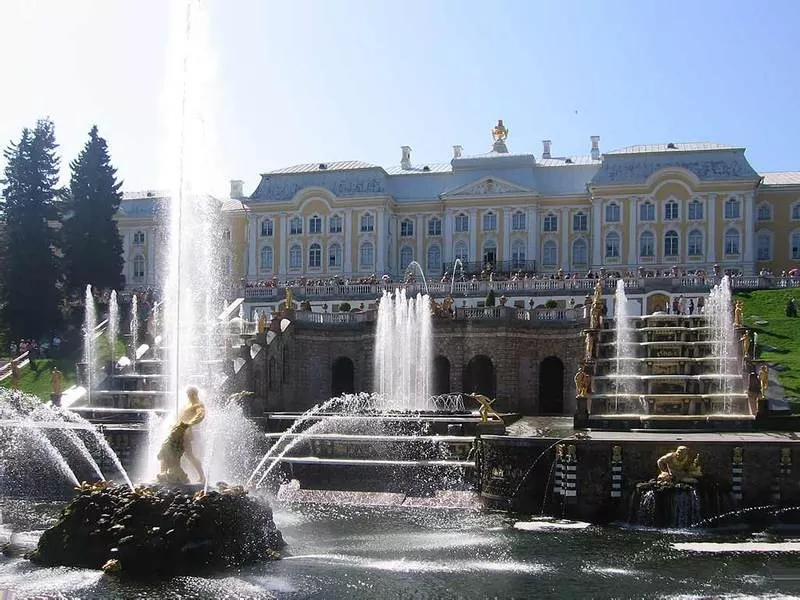 Формируем туры в Санкт-Петербург