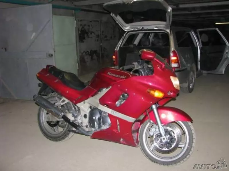   Продам мотоцикл Kawasaki ZZR400 (2) 